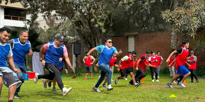 kuaiMesa de trabajo 12juegos